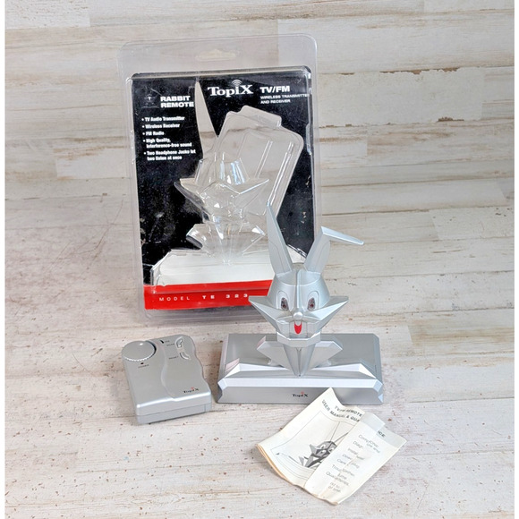 TopiX TV/FM Wireless Audio Transmitter Receiver TE-323 Anthropomorphic Rabbit - Picture 1 of 11